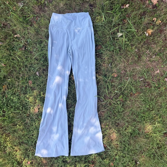 Light Blue lululemon Flared leggings - Picture 1 of 4